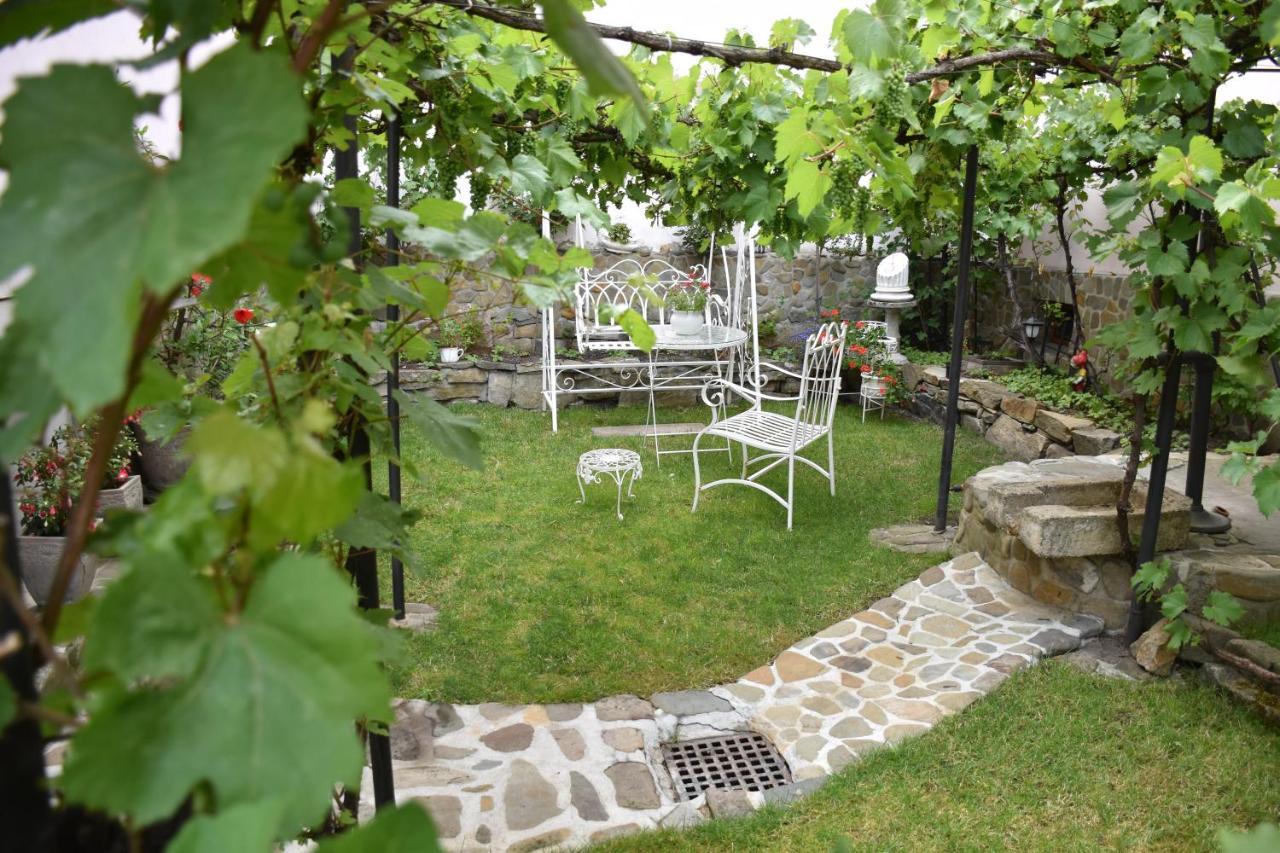 Lovecky Apartman Na Namesti Ve Frenstate Pod Radhostem Frenštát pod Radhoštěm Kültér fotó